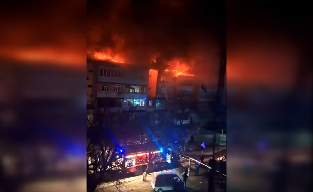 Angrenda ko‘p qavatli binoda yong‘in chiqdi