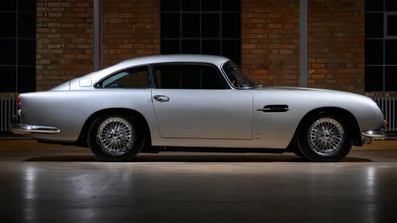 Aston Martin yarim asr uyda zanglab yotdi, endi esa u million funtga baholanmoqda