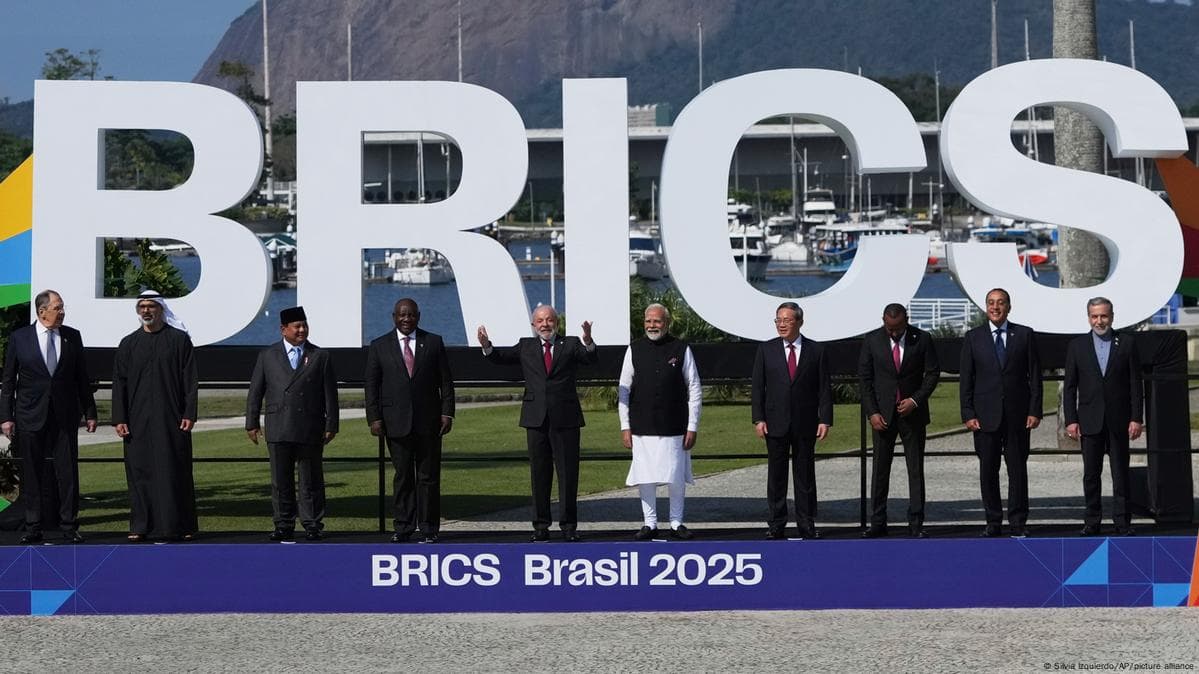 BRICS davlatlari Trampning bojlarini tanqid qildi