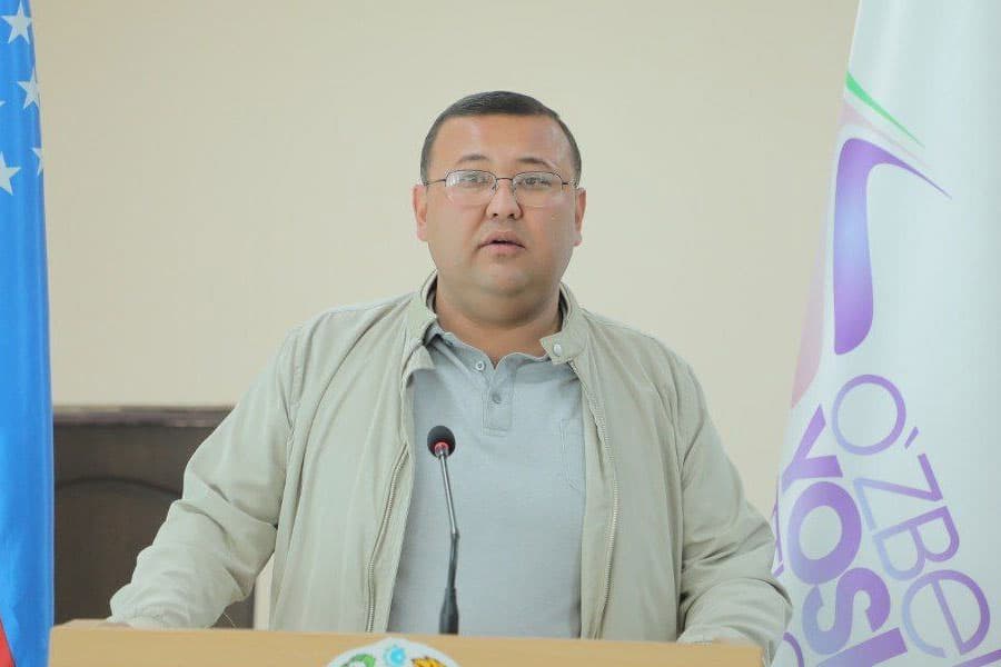 Ohangaron shahar hokimi o‘rinbosari ishdan olindi. U qamoqdagi mahkumning uyini o‘zlashtirib olgani ma’lum bo‘lgandi