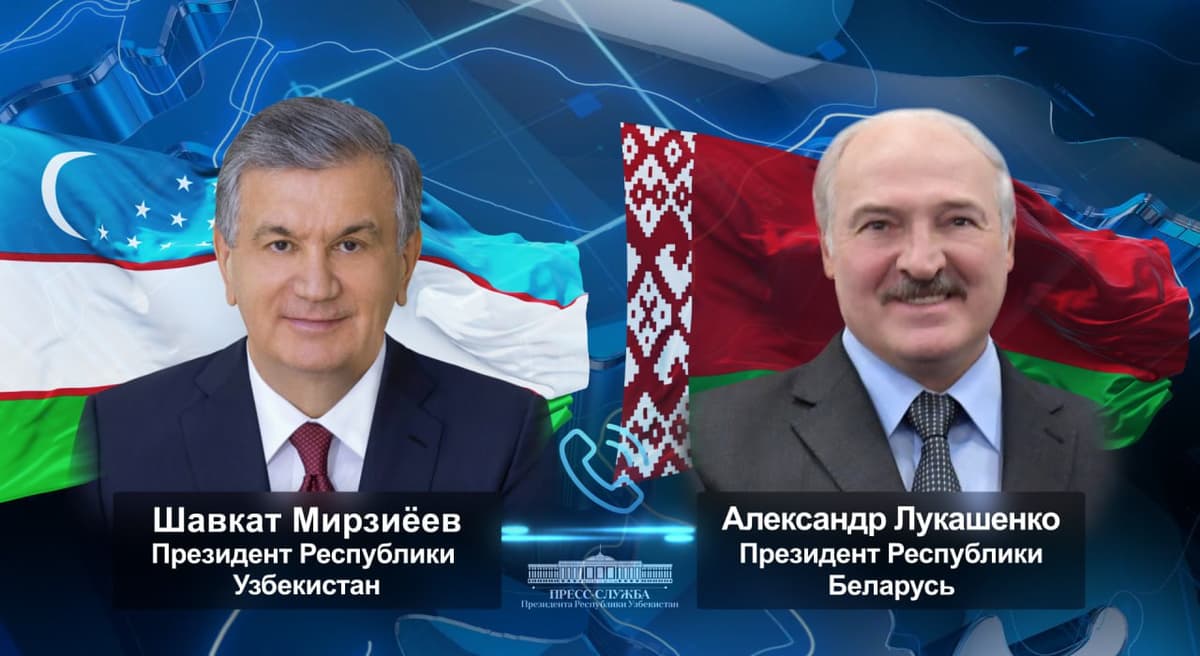 Мирзиёев поздравил Лукашенко с победой на президентских выборах