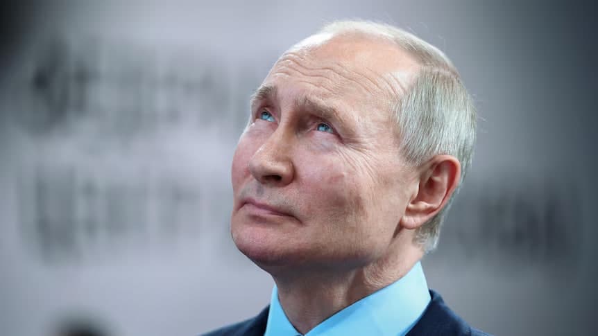 Putin chet elda Rossiyani “demokratik davlat” sifatida targ‘ib etishni talab qildi