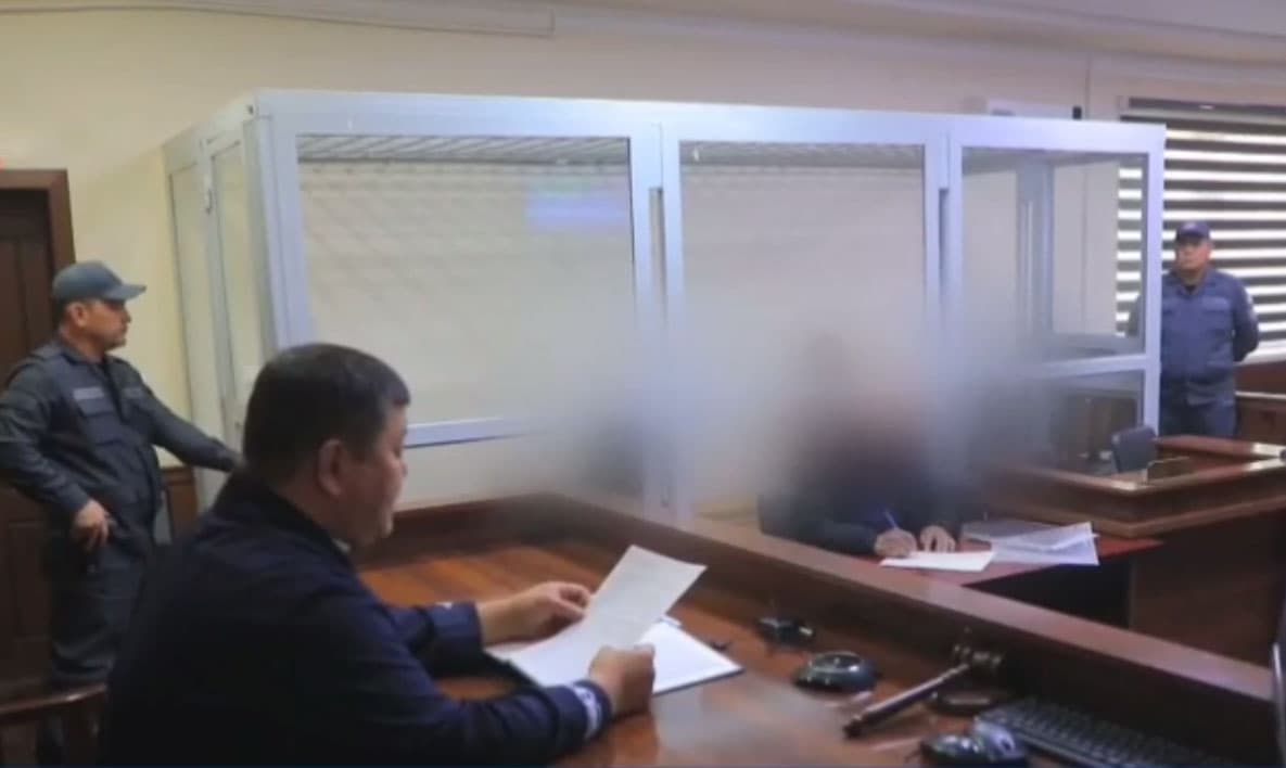 Samarqandda qimorga mukkasidan ketgan shaxs aka va ukasining qiynog‘idan so‘ng vafot etdi