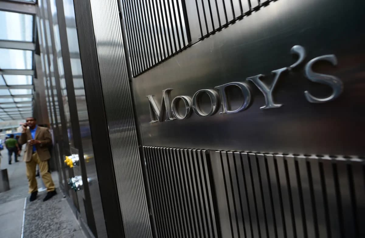 Moody's повысило кредитный рейтинг Узбекистана до уровня Ba2
