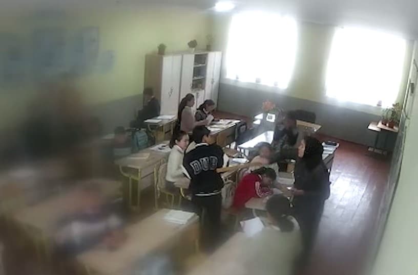 В Самарканде 12-летний школьник совершил суицид после избиения классным руководителем