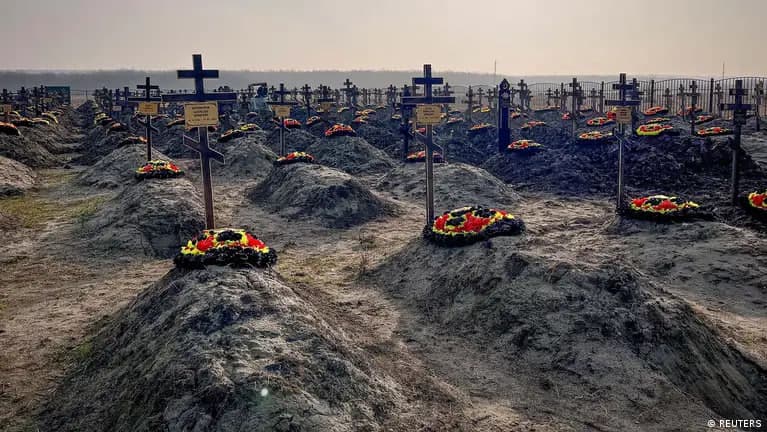 Jurnalistlar: Ukraina urushida kamida 227 ming rossiyalik harbiy halok bo‘lgan