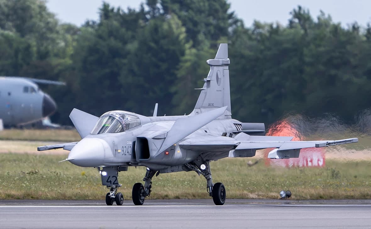 Shvetsiya Ukrainaga Gripen qiruvchi samolyotlarini beradi