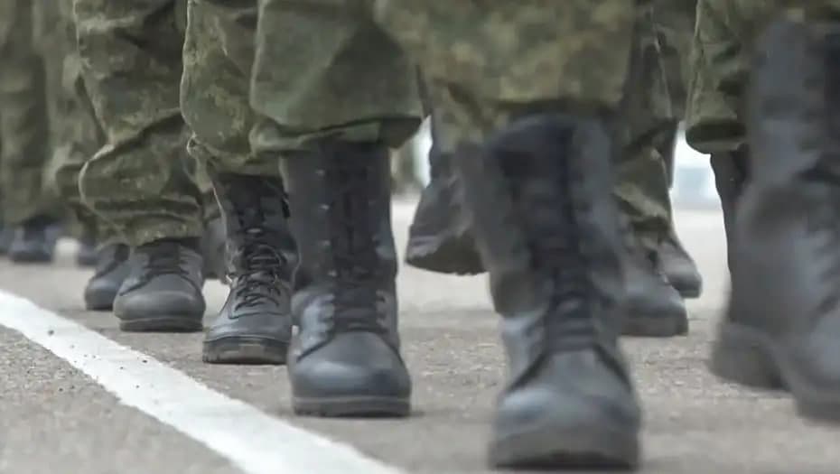 MRB rahbari: Ukrainadagi frontga kelgan rossiyalik yangi askar o‘rtacha 20–30 daqiqa yashaydi