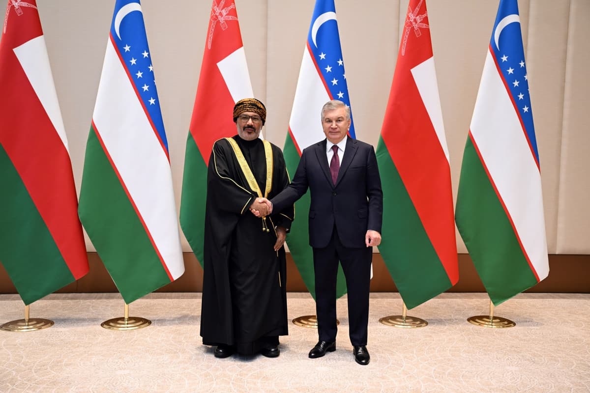 Shavkat Mirziyoyev O‘mon bilan savdo-iqtisodiy hamkorlikni kengaytirish masalalarini muhokama qildi