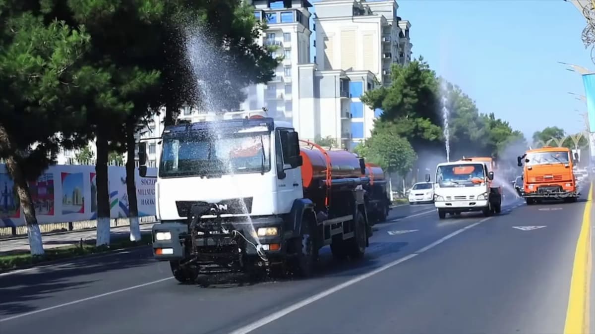 O‘zbekiston bo‘ylab ko‘chalar sovitilmoqda, daraxtlar muntazam sug‘orilmoqda