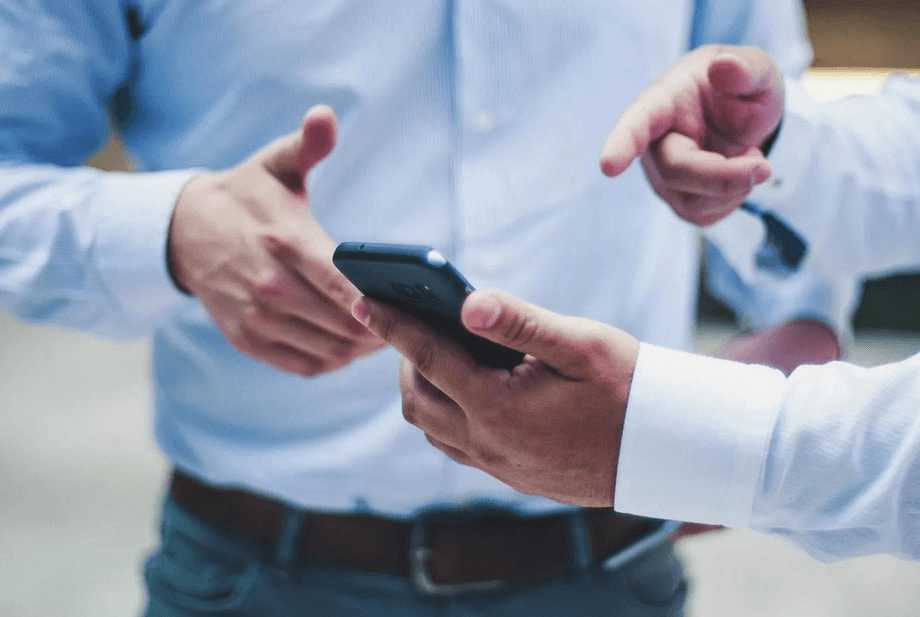 Mobil telefon raqami orqali tezkor pul o‘tkazish tizimi ishga tushadi. U qanday ishlaydi?