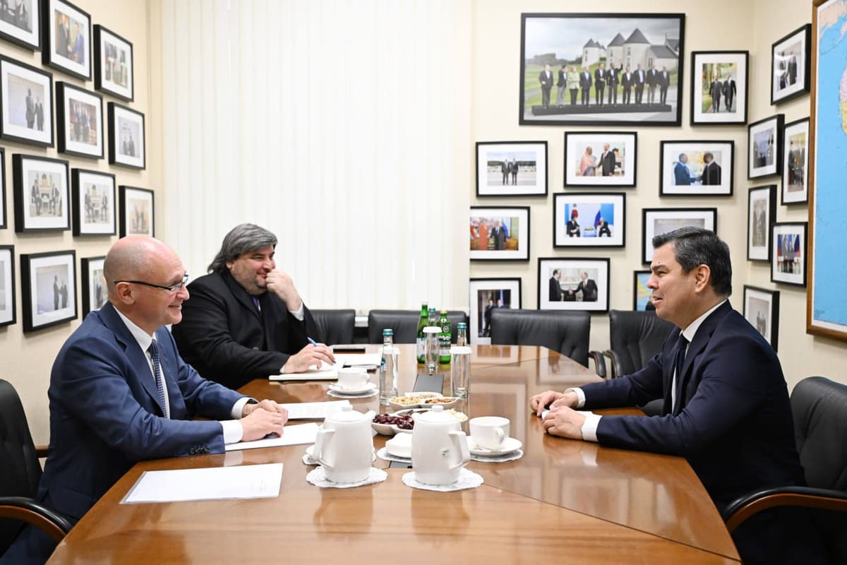 Sherzod Asadov Moskvada Sergey Kiriyenko va Dmitriy Peskov bilan uchrashdi