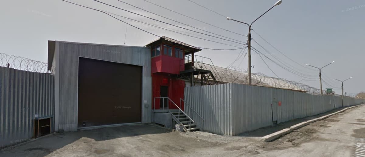 Uzbek consul visits Sakhalin prison, warns nationals against joining Russian military