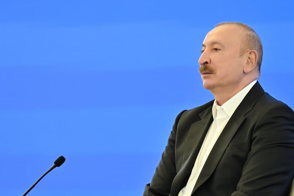 Ilhom Aliyev: Urushni to‘xtatish vaqti keldi