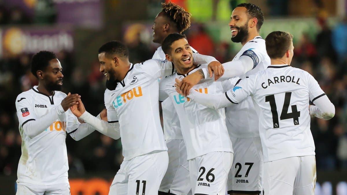 «Suonsi» 8ta gol urib g‘alaba qozondi. Angliya Kubogida nimchorak finalga chiqqan yana 3 jamoa nomi ma'lum