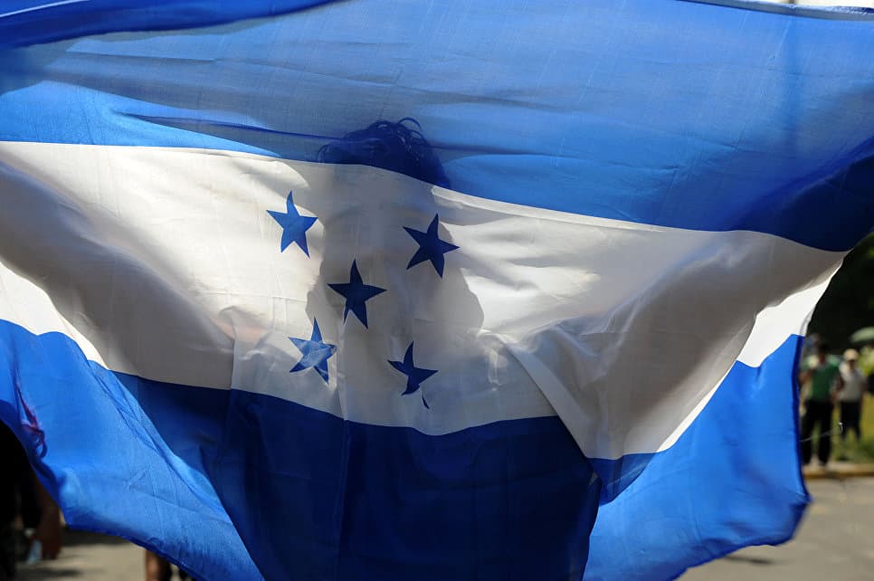 Honduras prezidenti ikkinchi prezidentlik muddatini bajarishga kirishdi