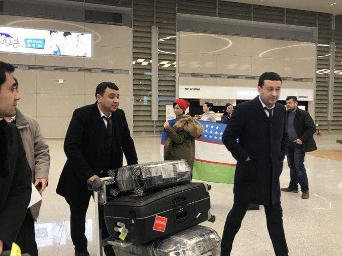 Umid Ahmadjonov xorijlik murabbiy bilan muzokaralarni yakunlash uchun Dubayga uchib ketdi