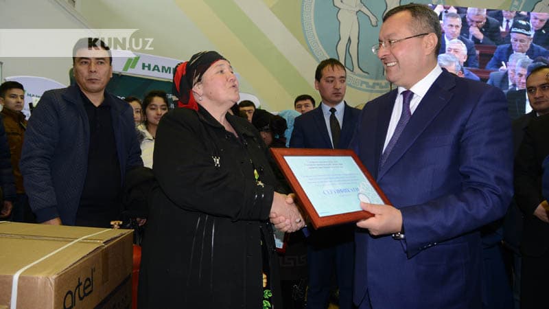 Samarqandda viloyat miqyosida bo‘sh ish o‘rinlari yarmarkasi o‘tkazildi