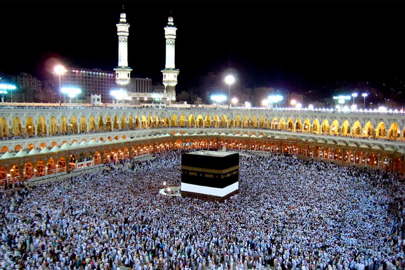 Ozodlikka chiqqan fuqarolarga yordam bergan kishi «Haj» safariga navbatsiz otlandi