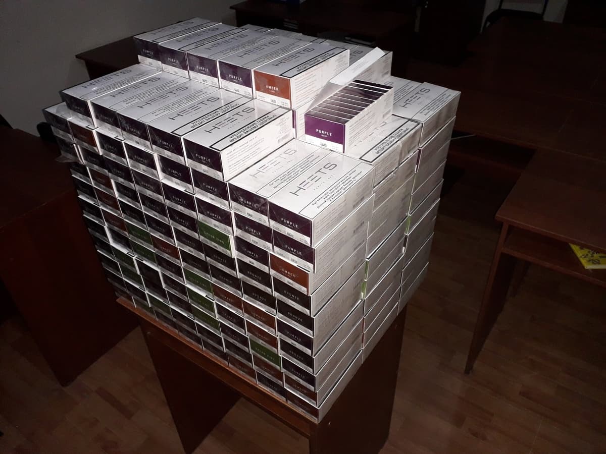 Vagon kupesidagi isitish moslamalariga yashirilgan elektron sigaretlar fosh etildi