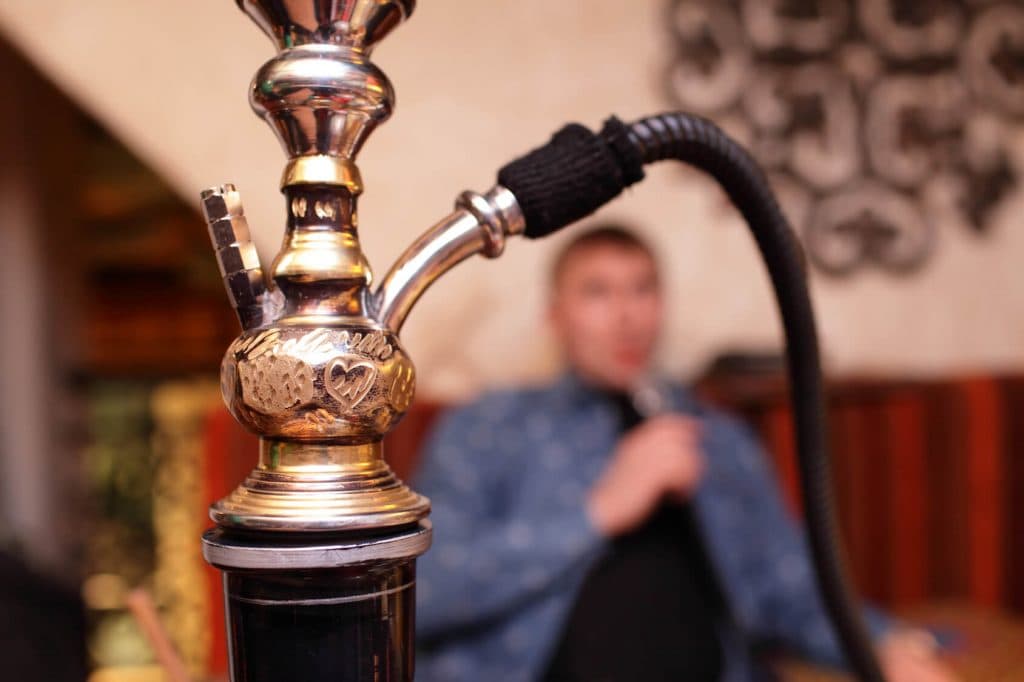Jamoat joyida chilim chekish taqiqlanadimi?