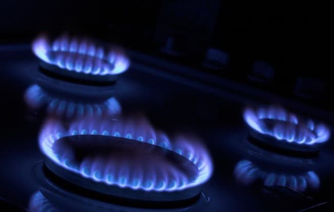 Jizzaxda isitish pechidan sizib chiqqan gaz tufayli bir oilaning 5 nafar a'zosi zaharlandi