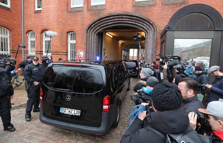 Ispaniya Karles Puchdemonni hibsga olishga order berdi