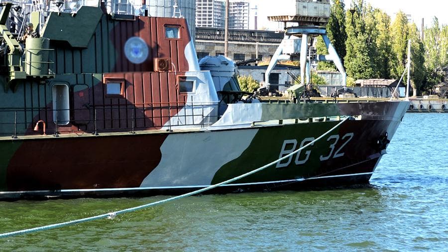 Ukraina Azov dengizidagi flotni eng katta qo‘riqlash kemasi bilan kuchaytirdi