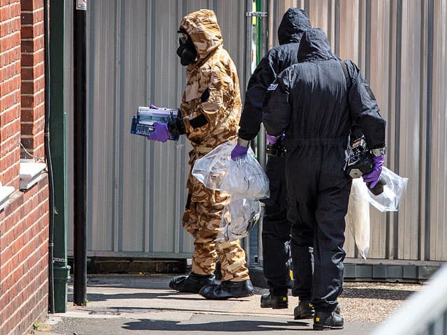 «Novichok» mojarosi davom etadi - Solsberidagi restoranda zaharlangan ayol rossiyalik harbiyning qizi bo‘lib chiqdi