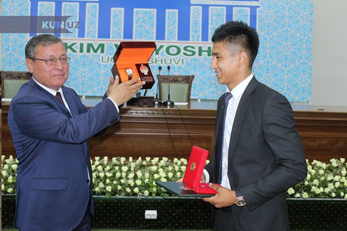 Fotoreportaj: Andijonda Yoshlar kuniga bag‘ishlangan tadbirlar bo‘lib o‘tdi