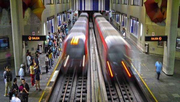 Venesuela poytaxtida metroda yurish 12,5 ming marta qimmatlashadi