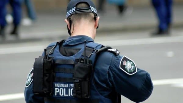 Avstraliya politsiyasi 16 mamlakat elchixonasiga jo‘natilgan shubhali jo‘natmalar bo‘yicha surishtiruv boshladi