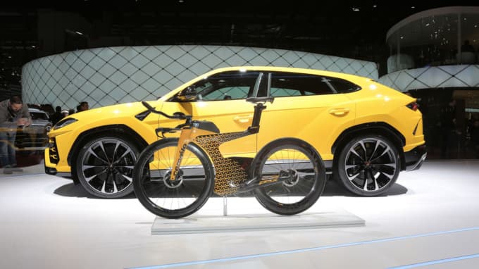Foto: Lamborghini’dan poyga velosipedi