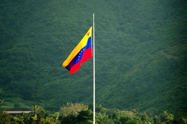 Venesuelada hindular milliy gvardiya generalini asirga olishdi
