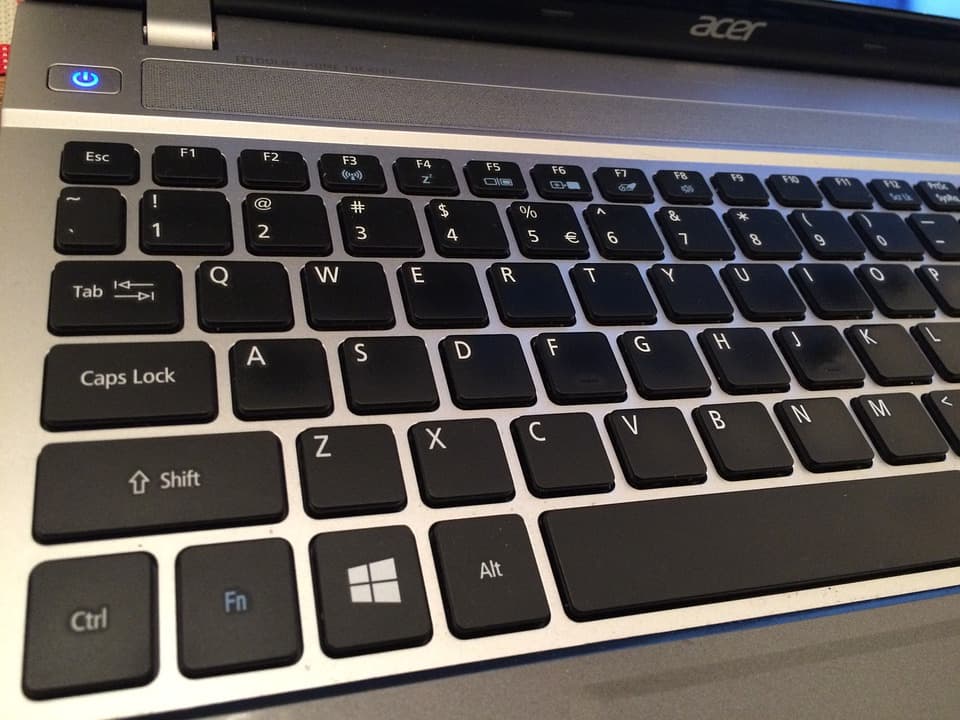 QWERTY klaviaturasi aslida qanday paydo bo‘lgan?