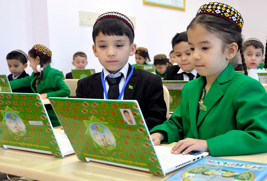 Turkmaniston O‘zbekistonga kompyuterlarni yetkazib berishni rejalashtirmoqda