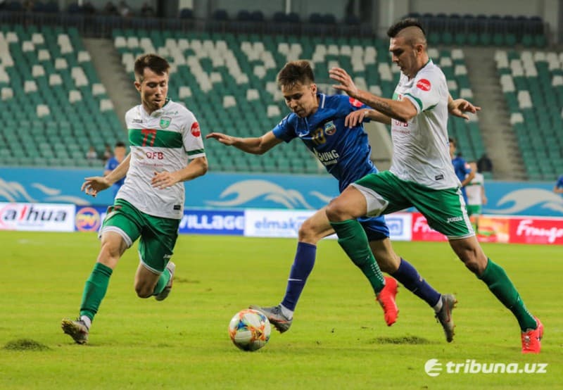 «Kislorod yetishmayotgan» qumli maydondagi «arman derbisi»dan fotogalereya