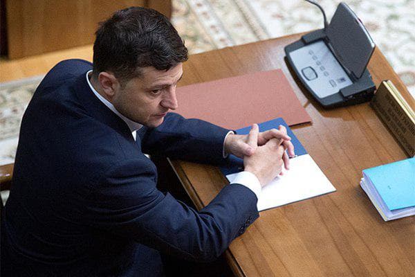 Zelenskiy 15 nafar gubernatorni ishdan bo‘shatdi