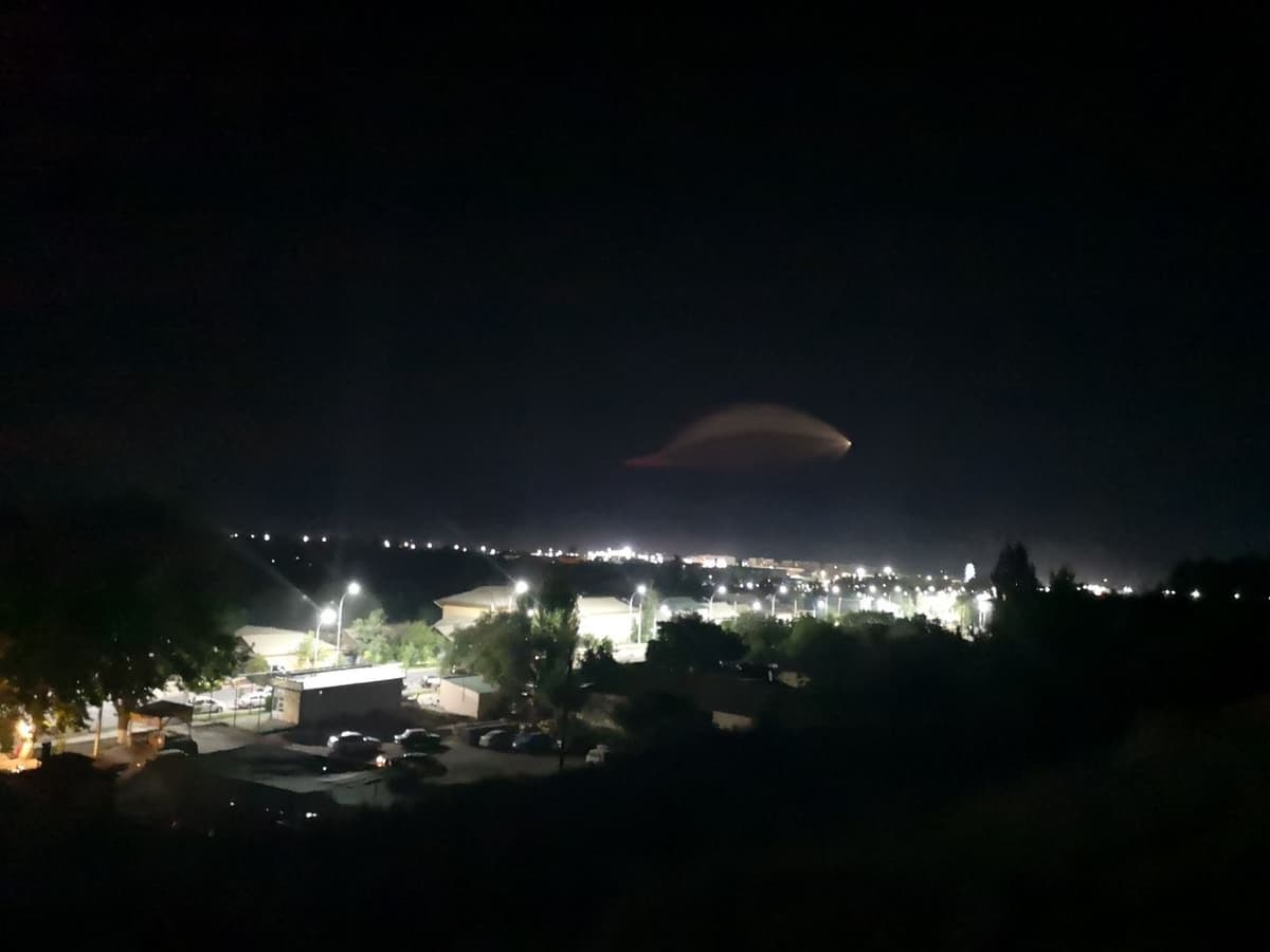 В небе над Ташкентом наблюдался пролет ракеты "Союз МС-13"