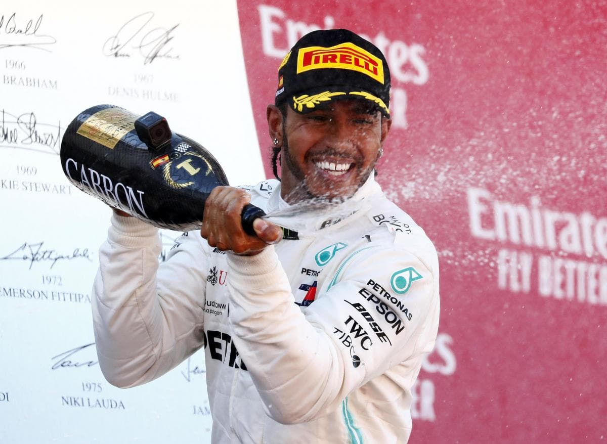 Formula-1: Hemilton Vengriyadagi bosqichda navbatdagi g‘alabani qo‘lga kiritdi