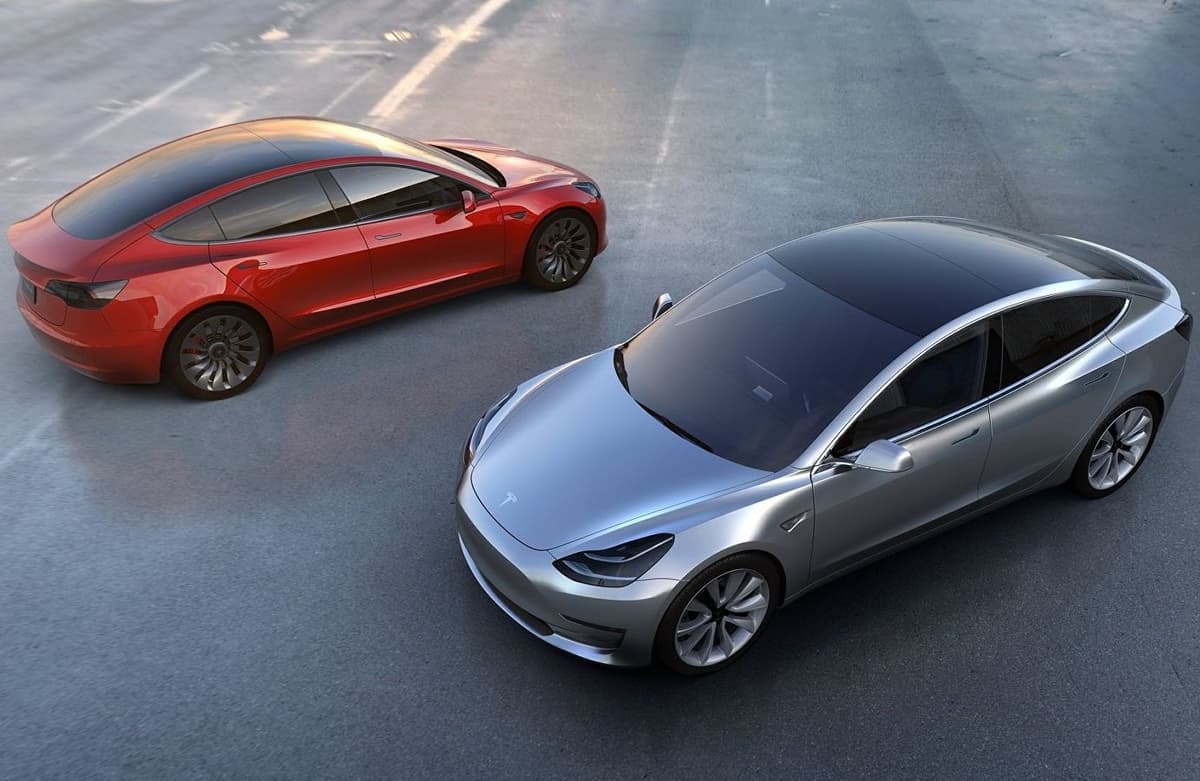 Tesla Model 3’ning eng arzon modeli sotuvga chiqdi