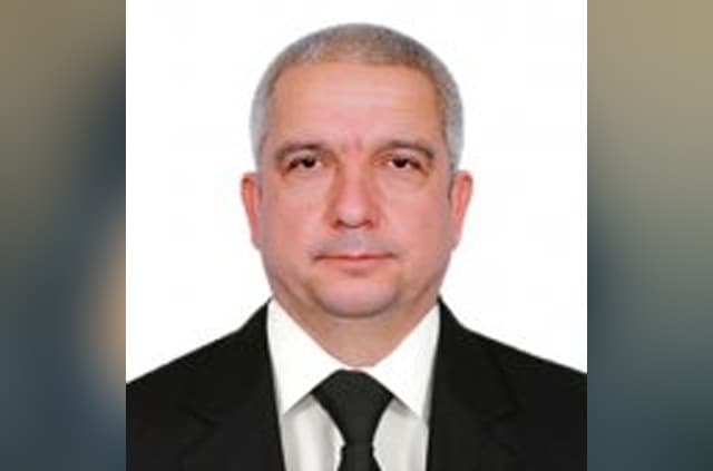 Xorazmda hokim fermerlarni haqorat qilib, o‘tirgan stulini otdi