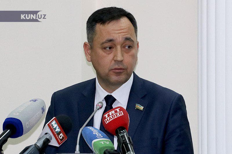 Prezidentlikka sobiq nomzod Madaniyat vazirligi, Xalq ta'limi vazirligi va Yoshlar ittifoqi faoliyatini tanqid qildi
