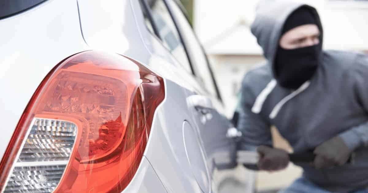 Ikki nafar shaxs uchta «Neksiya»ni o‘mardi
