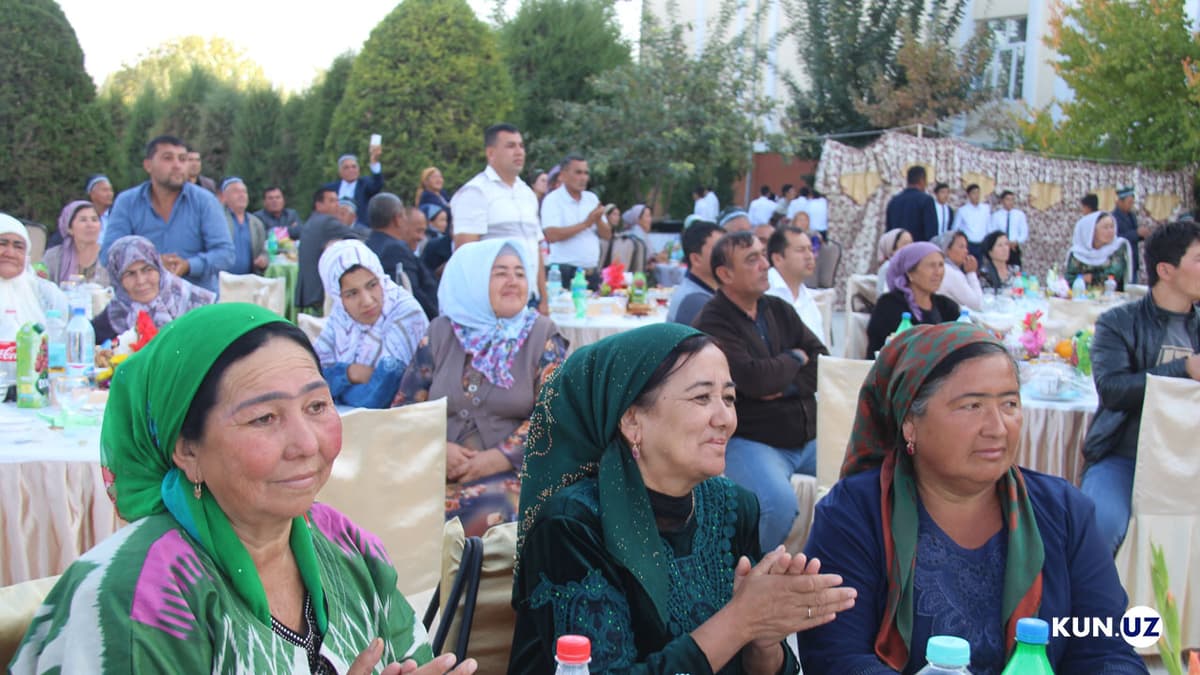 Paxtaobod tumanida o‘tkazilgan hosil bayramida 32 nafar bolaning sunnat to‘ylari nishonlandi