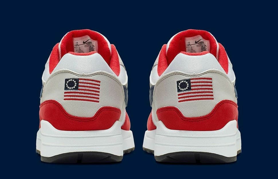 Nike AQSh mustaqillik kuniga bag‘ishlab chiqarilgan krossovkalarni savdodan oldi: tanqidchilarga ular qullik davrini eslatgan