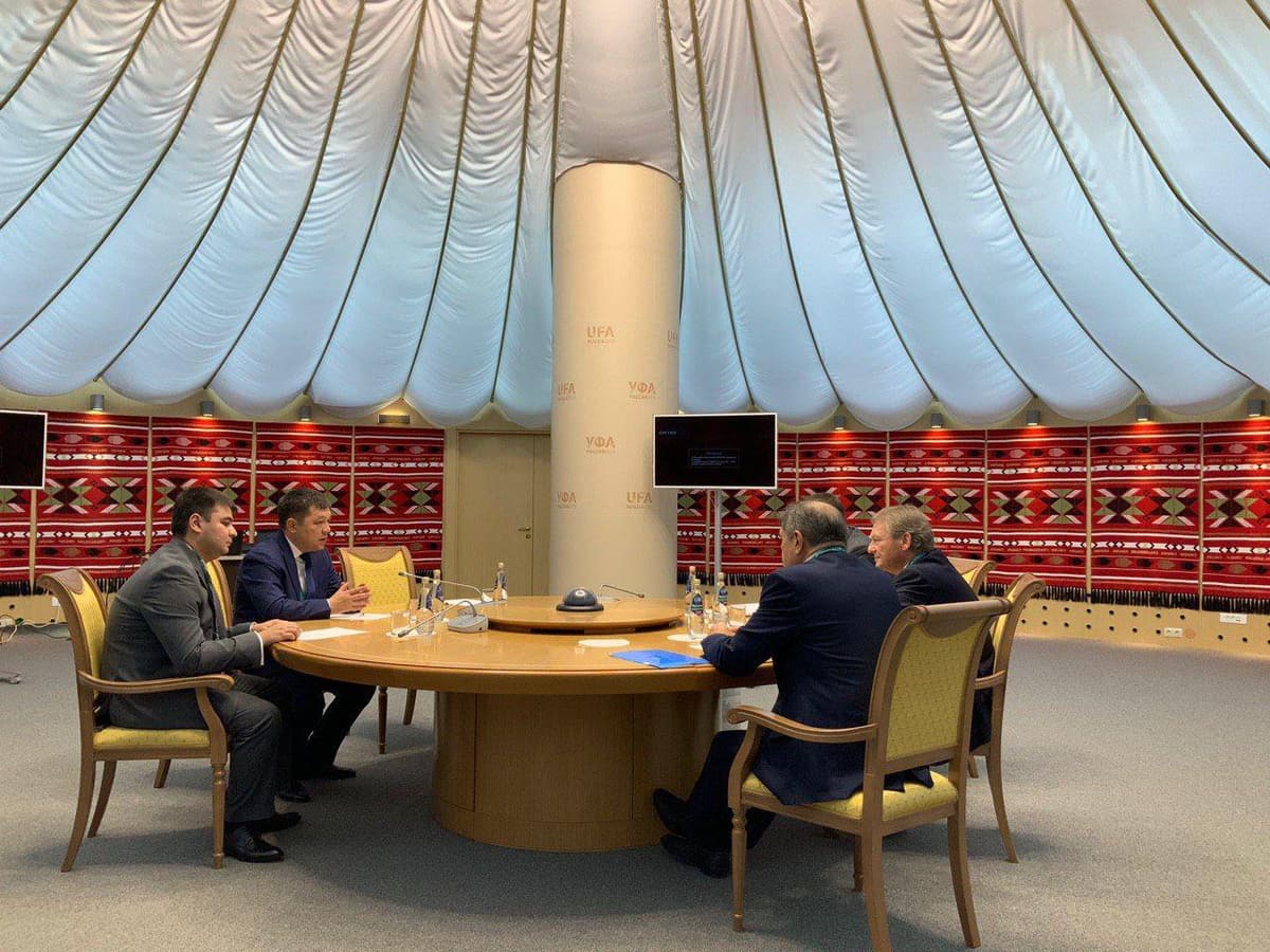 O‘zbekiston delegatsiyasi biznes-ombudsman boshchiligida xalqaro forumda ishtirok etmoqda
