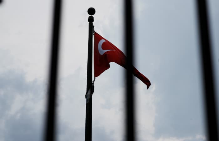 AQSh Turkiyaga Suriyaga bostirib kirgani uchun sanksiya joriy qildi