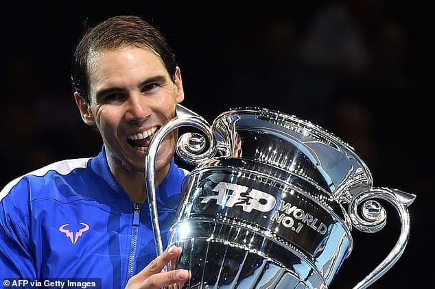 Rafael Nadal yil tennischisi deb topildi
