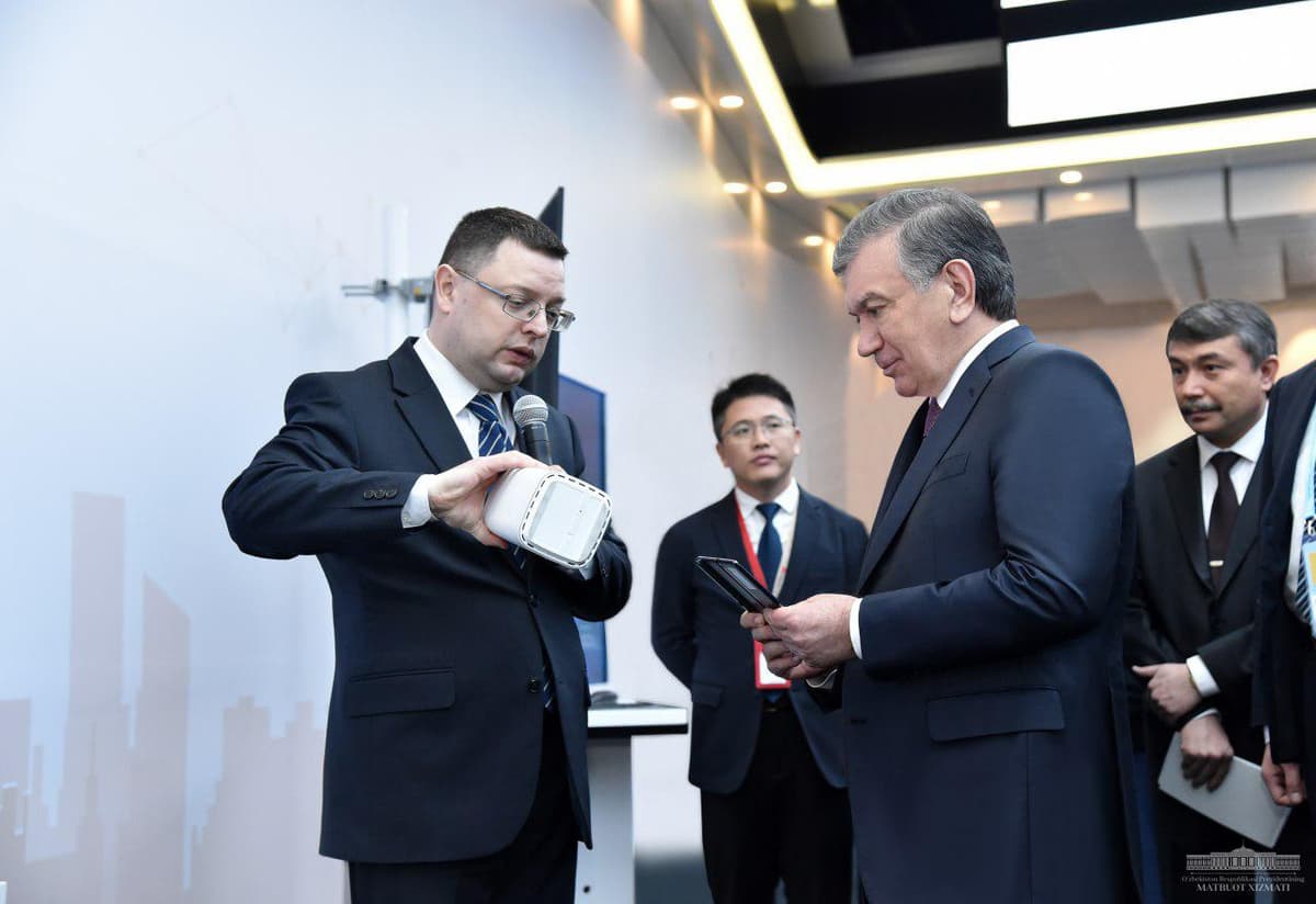 Мирзиёев: необходимо ускорить внедрение в нашей стране технологий 5G